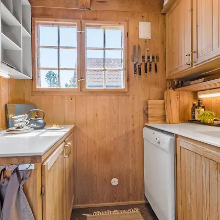 Holiday home Front In With Wifi *
